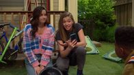 Side Hustle – L-R: Lex (Jules LeBlanc), Presley (Jayden Bartels), Munchy (Isaiah Crews)