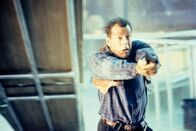 Stirb langsam 2 – Bruce Willis (John McClane).