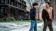White Boy Rick – v.li.: Rick Wershe Jr. (Richie Merritt), Richard Wershe Sr. (Matthew McConaughey)
