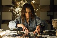 Hitman: Agent 47 – Katia van Dees (Hannah Ware), die Tochter des Mannes, der das "Agentenprogramm" ins Leben gerufen hat, gerät in Lebensgefahr, als die böse Organisation "Syndicate Internation" eine Armee scheinbar unaufhaltsamer Klon-Agenten erschaffen will ...