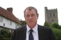 Inspector Barnaby – Und wieder hat Barnaby (John Nettles) mit rätselhaften Morden in idyllischer Umgebung zu tun.