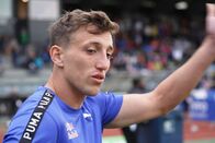 Simon Ehammer - Der (Fast-)Alleskönner – Unter Tränen erklärt Simon ehammer seinem Trainer den Grund, wieso er seinen Wettkampf in Götzis (Vorarlberg) am 18. Mai 2024 aufgegeben hat.