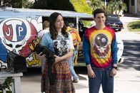 The Goldbergs – Erica Goldberg (Hayley Orrantia, l.); Geoff Schwartz (Sam Lerner, r.)