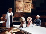 Tatort – Eine echte Mediziner-Familie: Claudia Kleist (Theresa Hübchen) bei ihrem Vater (Vadim Glowna).
