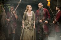 Black Sails – Eleanor (Hannah New, vorne l.)