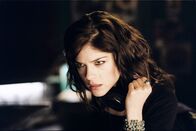 The Fog - Nebel des Grauens – Im Visier rachsüchtiger Geister aus der Vergangenheit: Stevie (Selma Blair), Besitzerin des lokalen Radiosenders von Antonio Bay ...