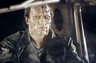 Terminator – Der Terminator (Arnold Schwarzenegger) ist auf Vernichtung eingestellt.