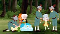 Hexe Lilli – Lilli und die Prinzessin werden von Soldaten des Königs befreit.