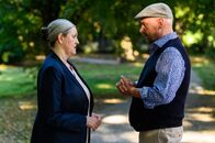 Bettys Diagnose – Mechthild Puhl (Sybille J. Schedwill) und Konrad Wagner (Thomas Balou Martin).