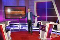Meister des Alltags – "Meister des Alltags - Das SWR Wissensquiz" Florian Weber as host.