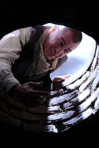 MacGyver – Jack (George Eads) steht MacGyver immer zur Seite. Je gefährlicher der Fall, desto besser ...