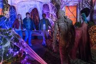 Gänsehaut 2 – L-R: Sarah (Madison Iseman), Sonny (Jeremy Ray Taylor) und Sam (Caleel Harris)