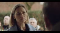 The Bank Hacker – Staatsanwältin Erica DeBoek (Hilde De Baerdemaeker) taucht mit einem Durchsuchungsbefehl bei Jeremy zu Hause auf. Sie muss dringend mit ihm sprechen, aber sein Großvater meint, er sei verschwunden.
