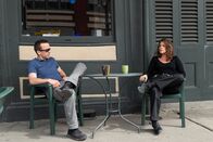 Navy CIS: New Orleans – Special Agent Christopher LaSalle (Lucas Black, l.); FBI Special Agent Tammy Gregorio (Vanessa Ferlito, r.)