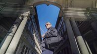 matinee: Magie der Museen – Wie ein Tourist macht sich Wolfgang Joop auf in die Uffizien. „Kunst ist überlebensnotwendig“, sagt er, vor allem in Zeiten von Umbrüchen, wie wir sie gerade erleben.