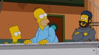 Die Simpsons – Kann der Schiffskapitän (r.) Homer (M.) und Bart (l.) helfen, ihre Beziehung zu retten?