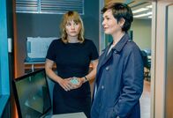 SOKO Linz – v.li.: Nele (Anna Hausburg), Joe (Katharina Stemberger).