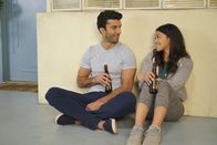 Jane the Virgin – Justin Baldoni (Rafael Solano), Gina Rodriguez (Jane Gloriana Villanueva).