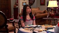 iCarly – Carly Shay (Miranda Cosgrove)