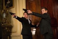 Mission: Impossible - Rogue Nation – Müssen den britischen Premierminister beschützen: Ethan Hunt (Tom Cruise, l.) und sein Kollege William Brandt (Jeremy Renner).