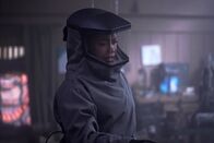 9-1-1: Lone Star – Tommy Vega (Gina Torres)