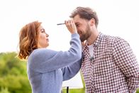 Wahrheit oder Pflicht – playing "Truth or Dare"