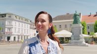 Reisezeit – . Sasa Schwarzjirg in der Klagenfurter Innenstadt.