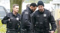 Chicago P.D. – L-R: Jay Halstead (Jesse Lee Soffer), Kevin Atwater (LaRoyce Hawkins) und Adam Ruzek (Patrick John Flueger)