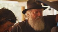 Outback Car Hunters – Dave and GT