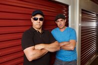 Storage Wars: New York – Chris Morelli (l), Tad Eaton (r).