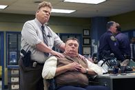 Brooklyn Nine-Nine – Hitchcock (Dirk Blocker, l.); Scully (Joel McKinnon Miller, r.)