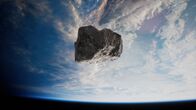 Die Macht der Elemente – Asteroiden bedrohen alles Leben auf der Erde. Forscher arbeiten an einer effektiven Abwehr.