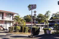 Sunny Nights – Fr, 06.02., 00:25 Uhr