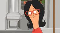 Bob's Burgers – Auf der Treppe zum Museum bietet Linda ihre beeindruckenden Brüllkünste den streikenden Arbeitern an ...