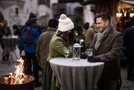 Heimatleuchten – Conny Bürgler und Richard Deutinger am Weihnachtsmarkt