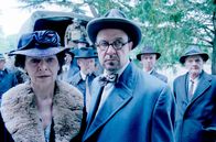 Inspector Foyle – CREATOR: gd-jpeg v1.0 (using IJG JPEG v62), quality = 80