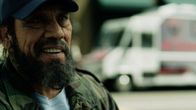 Bad Ass – Als Soldat Frank Vega (Danny Trejo) in den 1970er-Jahren aus dem Vietnamkrieg in seine Heimat zurückkehrt, wird er gedemütigt und aus der Gesellschaft ausgestoßen.