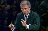 Sternstunden der Musik – Das sogenannte Mauerfallkonzert vom 12. November 1989 ist das wahrscheinlich ergreifendste Konzert im Europa der Nachkriegszeit: Daniel Barenboim dirigiert die Siebte Symphonie von Ludwig van Beethoven.