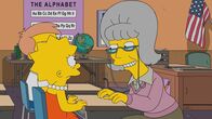 Die Simpsons – In Rückblenden wird Lisas weiteres Leben beleuchtet. Von den Anfängen als Kleinkind, als Homer erkennt wie klug Lisa doch ist. Bis zu ihrer Bewerbung fürs Elitecollege Harvard. Als Lisa nach ihrem Studium wieder nach Springfield zurück kommt, muss sie feststellen, dass sich vieles verändert hat.