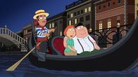 Family Guy – Da sich Peter beim Familienurlaub in Italien so daneben benimmt, sucht Lois (M.) Trost bei einem anderen Mann (r.) ...