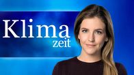 Klimazeit – Für die ARD produziert das ARD-Wetterkompetenzzentrum (als Koproduktion des HR mit dem SWR) die halbstündige „KlimaZeit“, die sich ausschließlich Klima-Themen widmet, moderiert von Jennifer Sieglar (im Bild). Vertiefende Berichte beleuchten aktuelle Veränderungen, in Gesprächen mit Umwelt-Expertinnen und -Experten werden Entscheidungen eingeordnet und Meteorologinnen und Meteorologen aus dem ARD-Wetterkompetenzzentrum und der ganzen Welt erklären, wie sich das Klima wandelt und welche Auswirkungen das auf das Wetter hat. Anschauliche Grafiken ergänzen die Informationen.