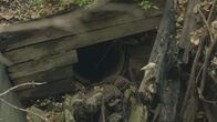 The Box - Bilder der Toten – Hat Bruce Lindahl die Leichen in diesem Abwasserkanal entsorgt?