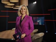 Links. Rechts. Mitte - Duell der Meinungsmacher – Katrin Prähauser posiert für ein Portrait