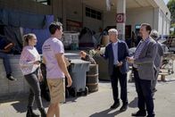 Navy CIS – (v.l.n.r.) Melissa Canon (Anastasia Baranova); Kyle Freeman (Brent Bailey); Leroy Jethro Gibbs (Mark Harmon); Timothy McGee (Sean Murray)