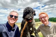 SRF bi de Lüt – Werden aus Berlin in ihre Basler Heimat zurückkehren: Paul und Colette Seger mit Hund Kari, hier auf einem Wochenendurlaub in Mecklenburg-Vorpommern