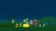 Nele & Nora – Gemeinsam feiern alle Bewohner der Camping-Siedlung an den Sonnen-Lampen (von links nach rechts: Bauer Jost, Mauzi, Nora, Nele, Mama, Papa, Frau Bonner, Frau Flügger, Tom, Gerrit, Oliver).