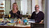 It's a Disaster – L-R: Tracy (Julia Stiles), Glen (David Cross)
