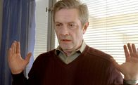 Mankells Wallander – Johan Karlsson (Allan Svensson) hat ein Geheimnis.