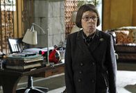 Navy CIS: L.A. – Hat einen neuen Auftrag für ihr Team: Hetty (Linda Hunt) ...