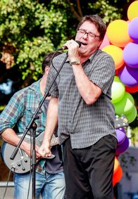 Modern Family – Rick Cowling (Harold Grossman).